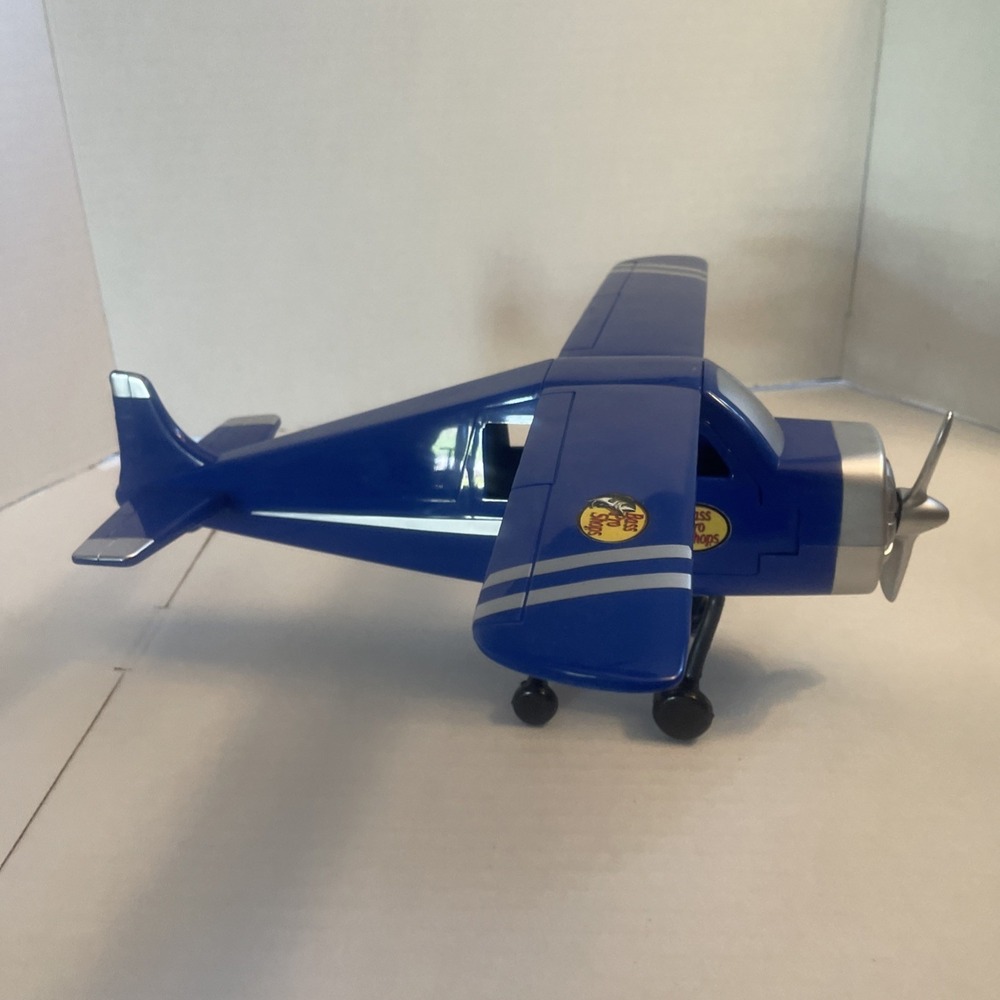 Bass Pro Shops Alaskan Plane Hunting Imagination Adventure‎ Series 14" long